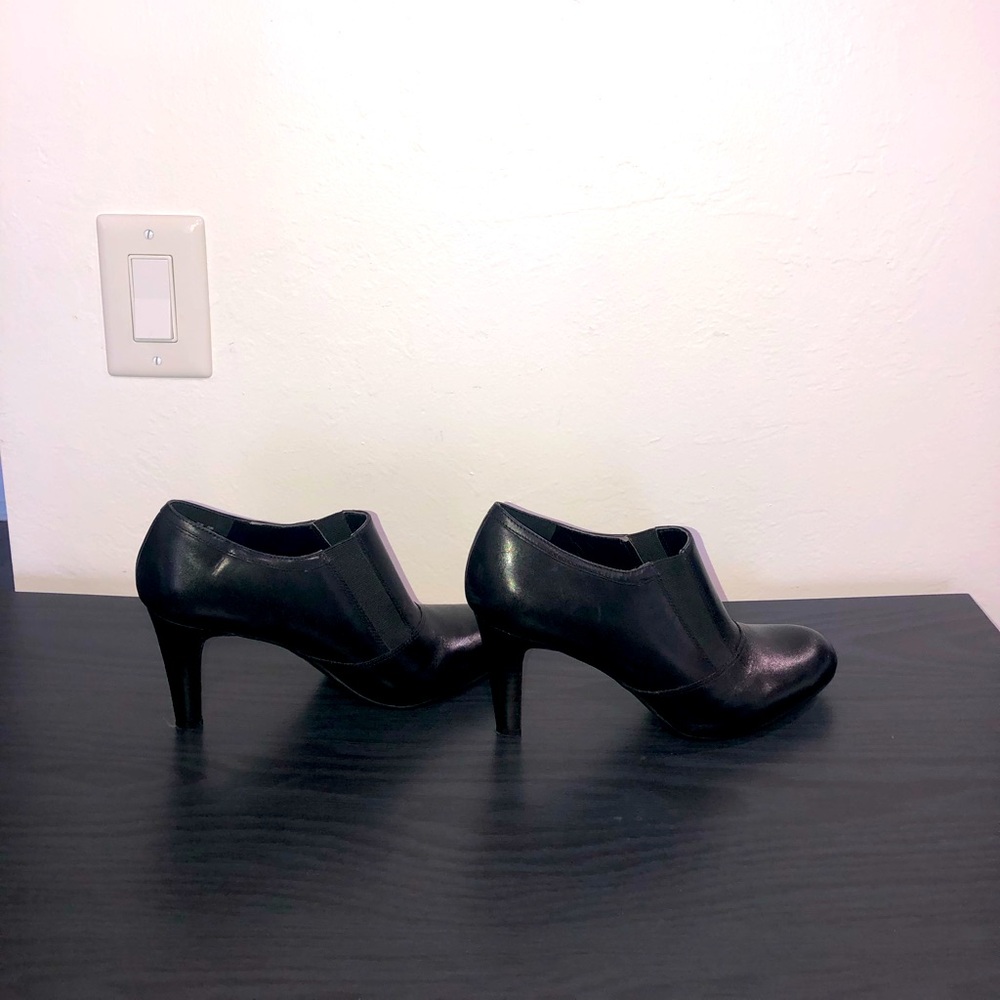 Franco Sarto leather ankle boots, black leather, size 9, 3.25” heel.